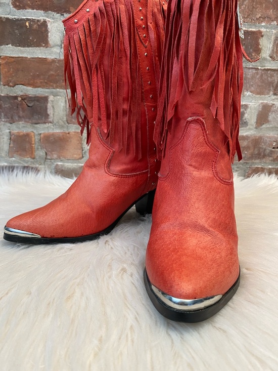 Dingo Red Fringe Bohemian Cowboy Boots, Size 7 - Picture 12 of 15